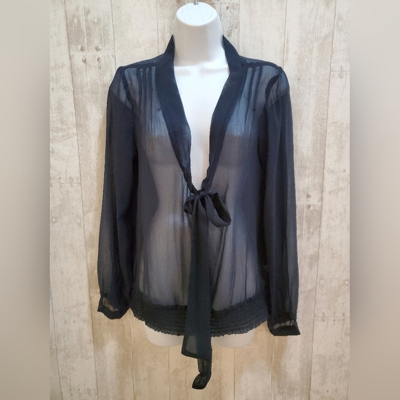 💚5/$25 NWT Sheer Dark Navy Blue Tie-Front Long Sleeve Blouse Size Medium - Picture 1 of 8